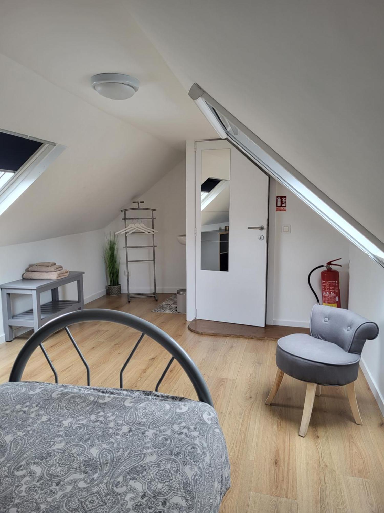 Brussels Bed & Blockchain Private Rooms With Shared Bathroom Buitenkant foto