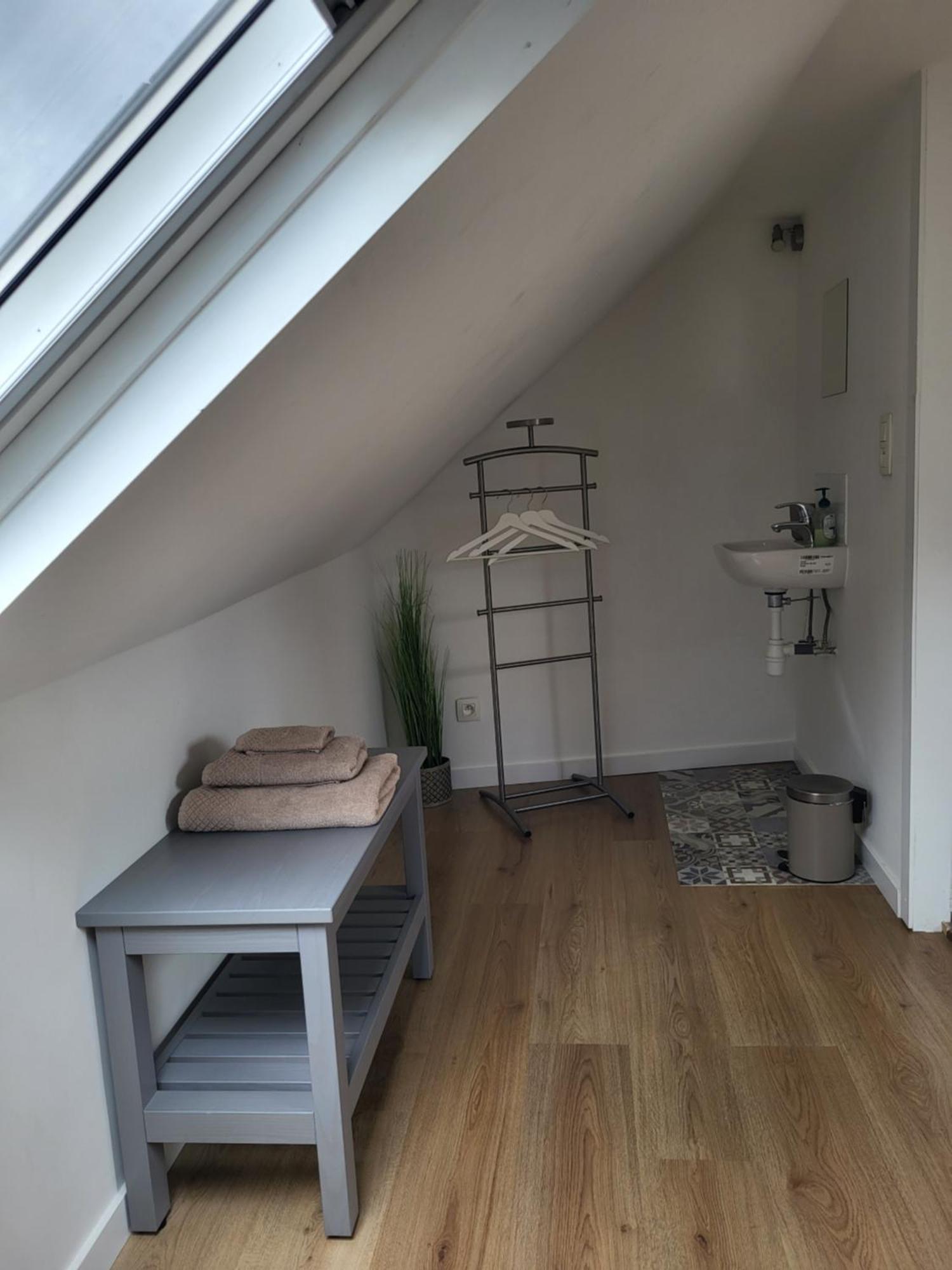 Brussels Bed & Blockchain Private Rooms With Shared Bathroom Buitenkant foto